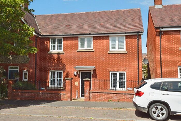 3 Bedroom Semi-Detached House For Sale In Penny Lane, Amesbury, SP4