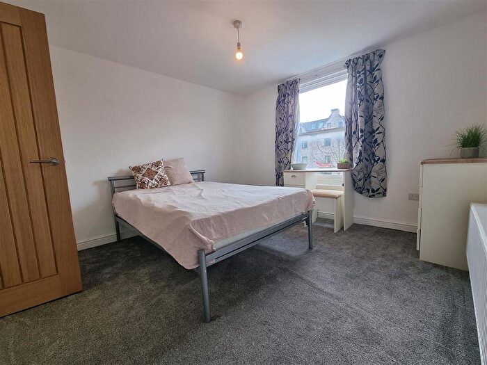 1 Bedroom Property To Rent In Room, Chesterton Road, Cambridge, CB4