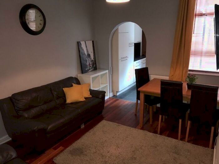 2 Bedroom Property To Rent In Arnold St, Derby, DE22