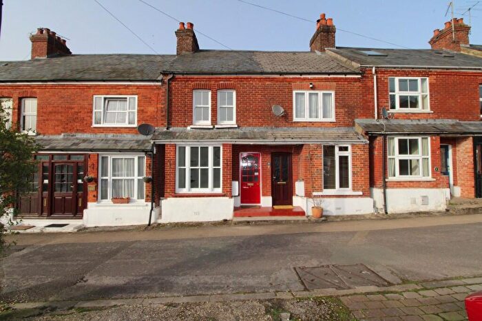 2 Bedroom Terraced House For Sale In Battens Avenue, Overton., RG25