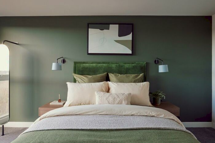 3 Bedroom Apartment To Rent In The Junction, Whitehall, Leeds, West Yorkshire, LS12