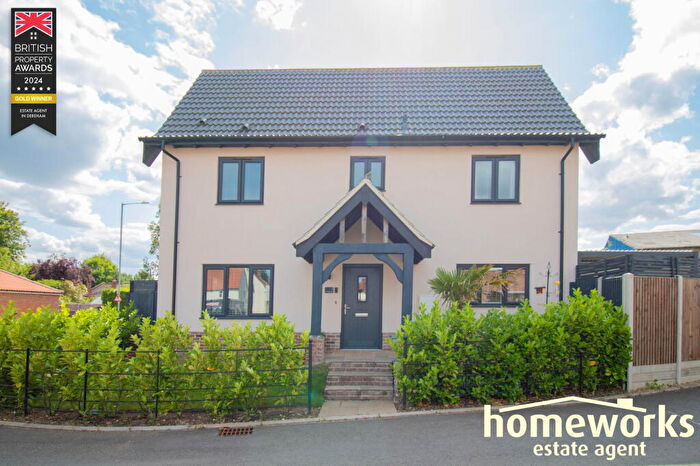 4 Bedroom Detached House For Sale In Cowslip Croft, Shipdham, IP25