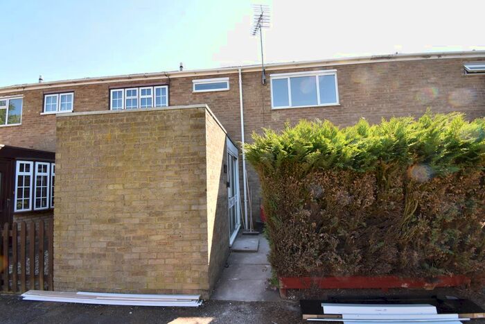 4 Bedroom Terraced House To Rent In Coventry Close, Stevenage, SG1
