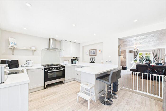 3 Bedroom End Of Terrace House For Sale In Harlech Road, Blackwater, Camberley, Hampshire, GU17