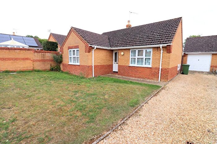 2 Bedroom Detached Bungalow To Rent In Woodsage Drive, Downham Market, PE38