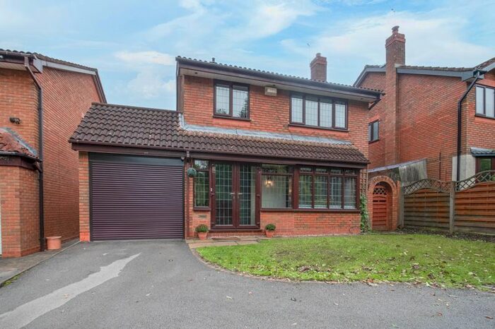 4 Bedroom Detached House To Rent In Foxlydiate Lane, Webheath, Redditch, B97
