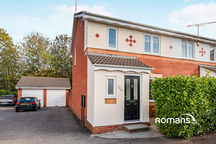 3 Bedroom Terraced House To Rent In Bye Mead, Emersons Green, Bristol, BS16