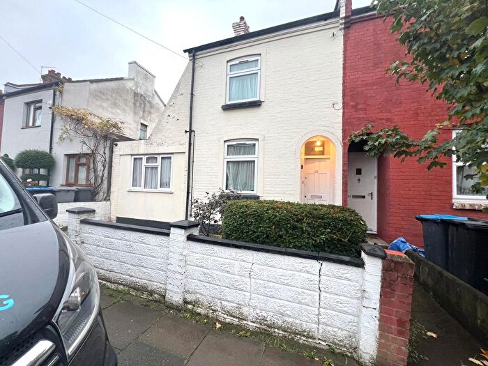 6 Bedroom Semi Detached House To Rent In Woodheyes Road, London, NW10