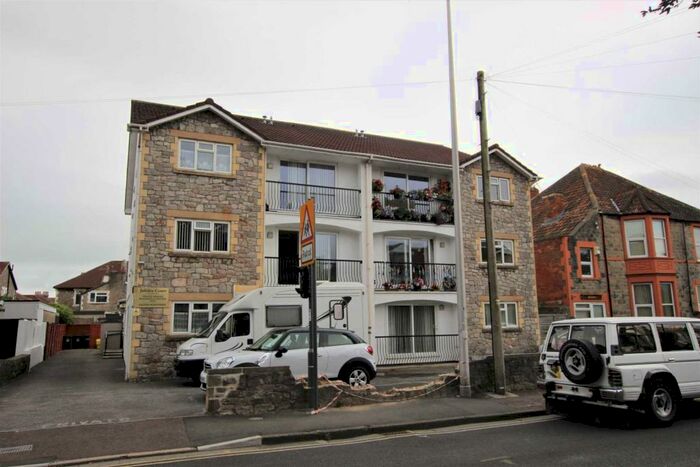 1 Bedroom Apartment To Rent In Jubilee Court, - Baker Street, BS23