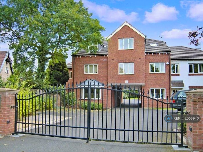 3 Bedroom Flat To Rent In Francis House, Solihull, B91