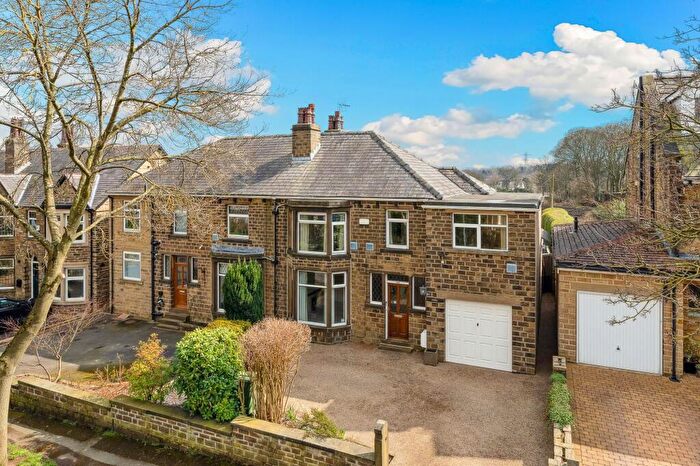 4 Bedroom Semi-Detached House For Sale In Woodhouse Lane, Brighouse, HD6