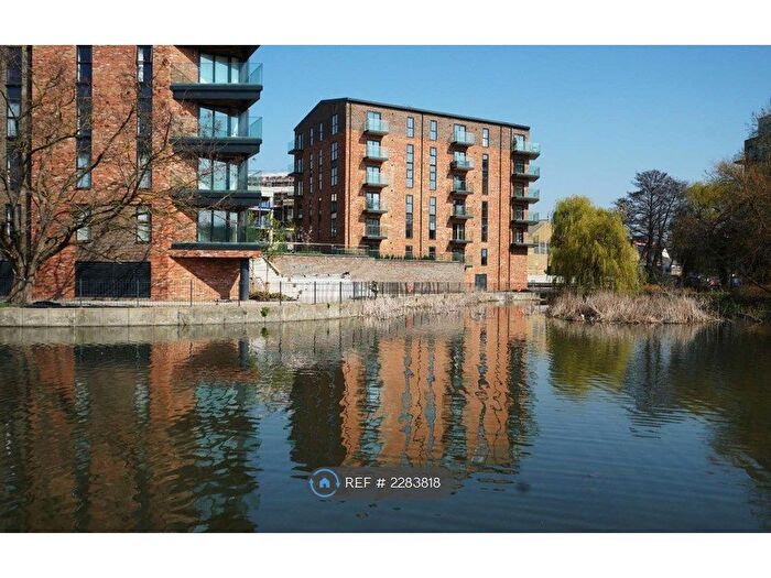 2 Bedroom Flat To Rent In William Mundy Way, Dartford, DA1