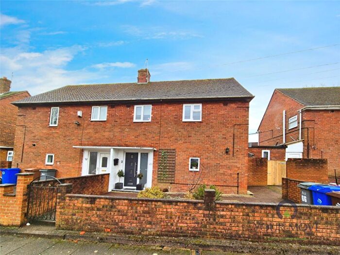 3 Bedroom Semi-Detached House For Sale In Oversley Road, Fegg Hayes, Stoke-on-Trent, Staffordshire, ST6