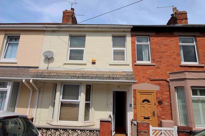 4 Bedroom Terraced House To Rent In Bedroom House To Rent, Summers Street, Rodbourne, SN2