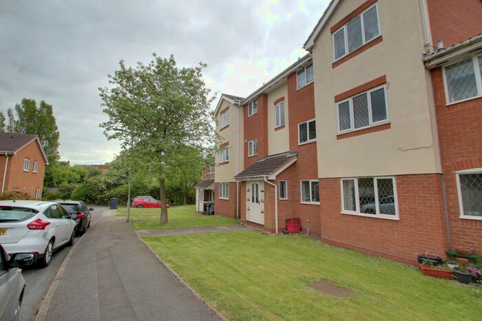 2 Bedroom Flat To Rent In Ash Drive, Measham, Swadlincote, DE12