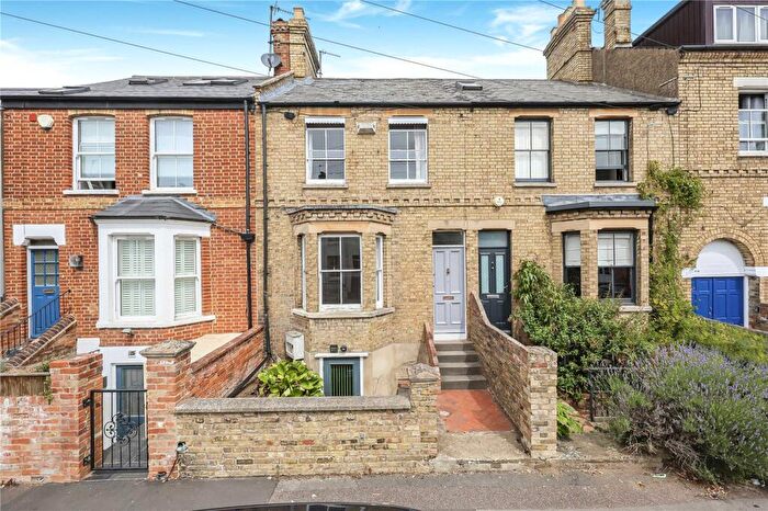 3 Bedroom Terraced House For Sale In James Street, East Oxford, OX4