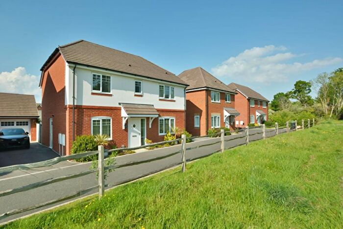4 Bedroom Detached House For Sale In Campion Gardens, Wimborne, BH21
