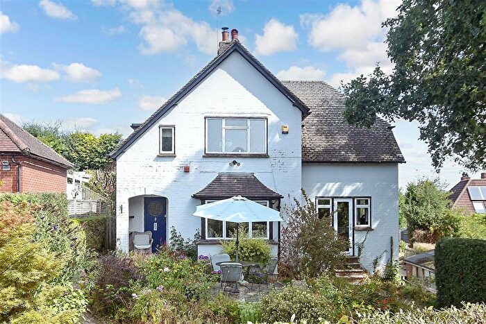 3 Bedroom Property For Sale In Woodcote Road, Forest Row, East Sussex, RH18