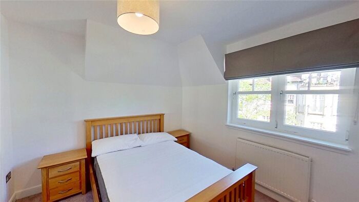 2 Bedroom Flat To Rent In Ashley Grange, Balerno, EH14