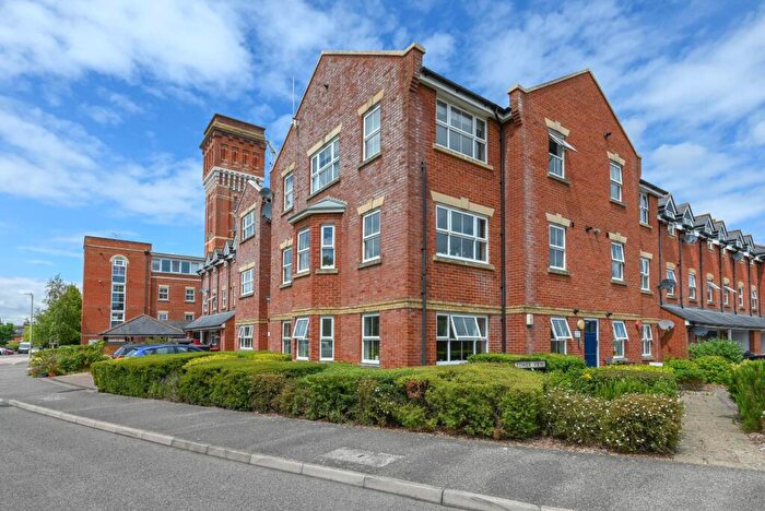 2 Bedroom Apartment For Sale In Tower View, Chartham, CT4