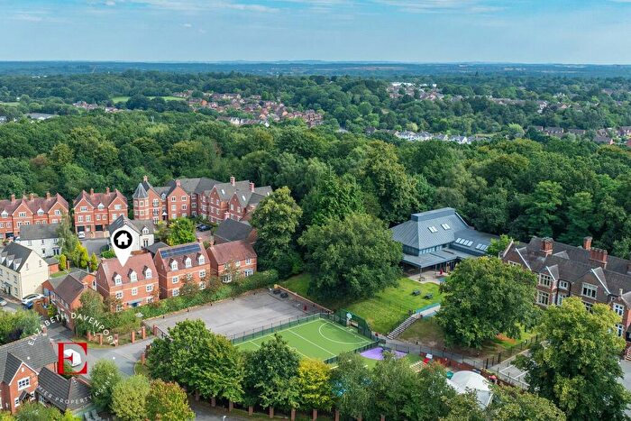 5 Bedroom Detached House For Sale In Fennyland Lane, Kenilworth, CV8