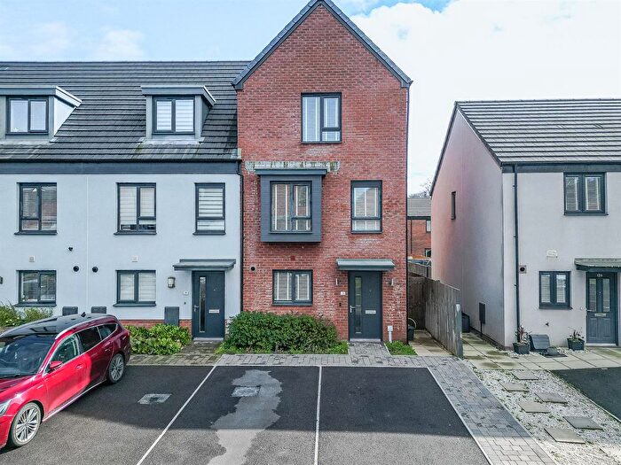 4 Bedroom End Of Terrace House For Sale In Heol Ty Draw, Barry, CF62
