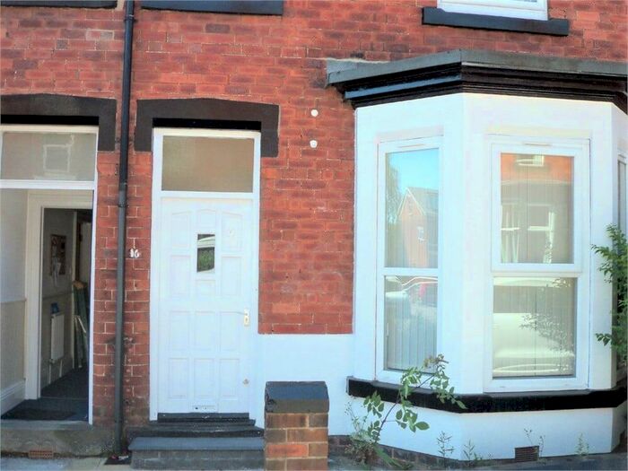 6 Bedroom Terraced House To Rent In Norwood Terrace, Hyde Park, Leeds, LS6