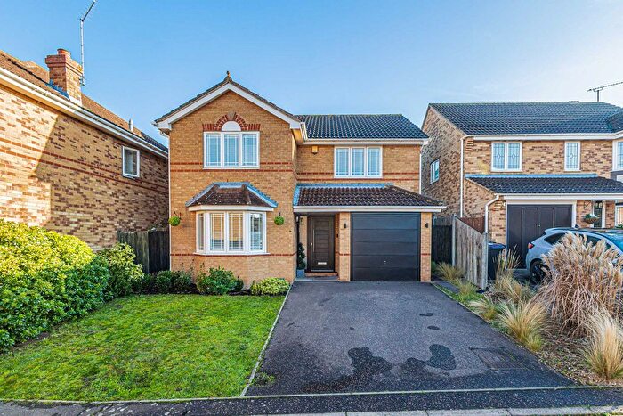 4 Bedroom Detached House For Sale In Ely Way, Rayleigh, SS6