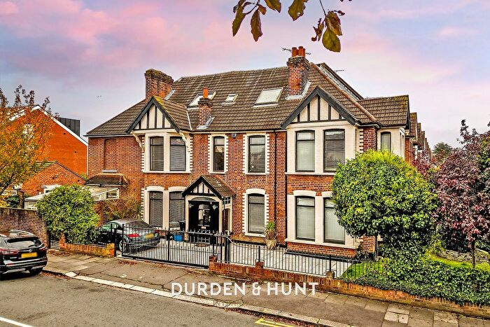 6 Bedroom Semi Detached House For Sale In Leicester Road, Wanstead, E11