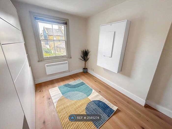 Studio To Rent In Tournay Road, London, SW6