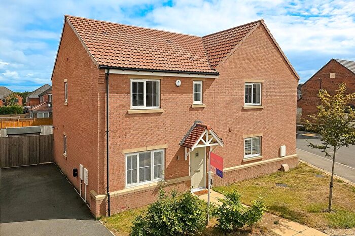3 Bedroom Semi-Detached House To Rent In Whitethorn Avenue, Harrogate, HG1