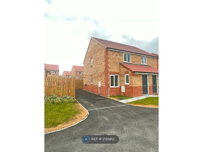 2 Bedroom Semi-Detached House To Rent In Forterra Way, Doncaster, DN11