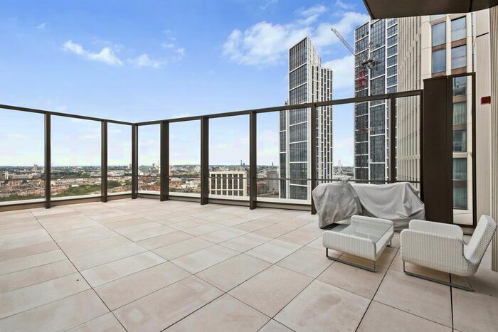 3 Bedroom Flat To Rent In Thames City, London, SW8