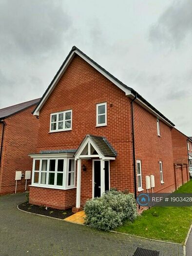 3 Bedroom Detached House To Rent In Waterside Lane, Sandhurst, GU47