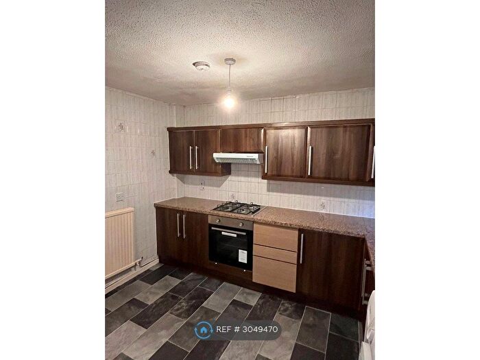 3 Bedroom Terraced House To Rent In Southfield, Platt Bridge, Wigan, WN2