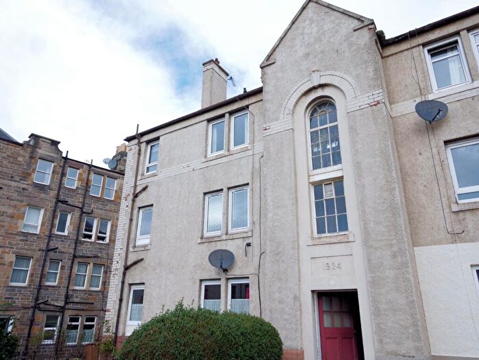 2 Bedroom Flat To Rent In St Clair Street, Easter Road, Edinburgh, EH6