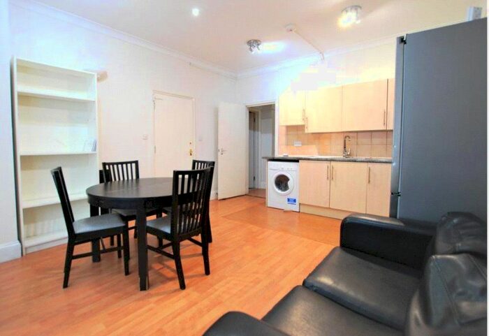 3 Bedroom Flat To Rent In Montana Road, London, SW17
