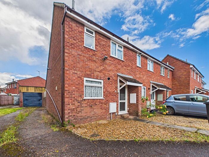 1 Bedroom Property For Sale In Sheridan Close, Bridgwater, TA6