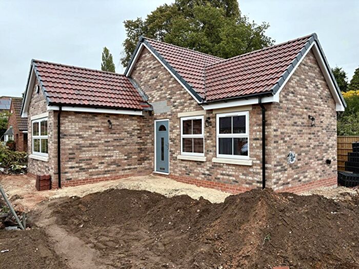 2 Bedroom Bungalow For Sale In Ash Tree Avenue, Bawtry, Doncaster, DN10
