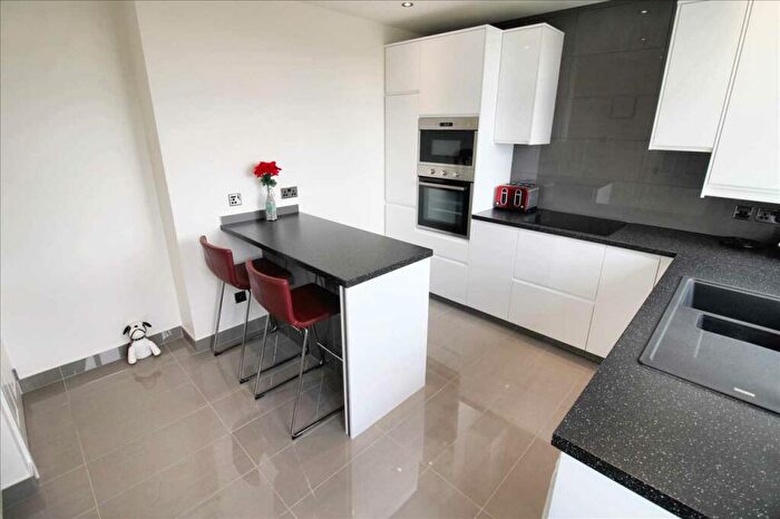 2 Bedroom Detached Bungalow For Sale In Chewton Street, Eastwood, Nottingham, NG16
