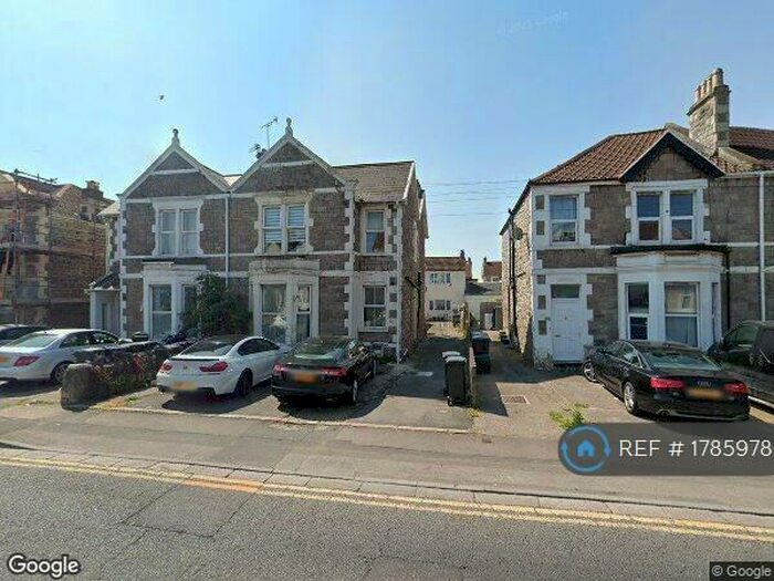 2 Bedroom Flat To Rent In Locking Rd, Weston-Super-Mare, BS23