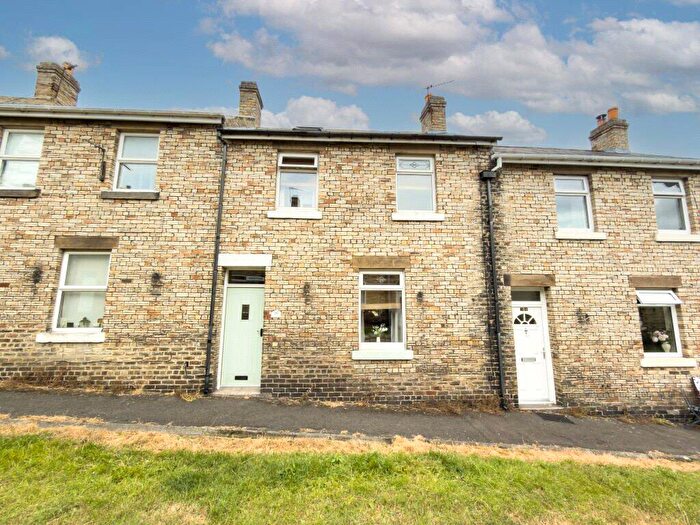 2 Bedroom Terraced House For Sale In Margaret Terrace, Rowlands Gill, Tyne And Wear, NE39