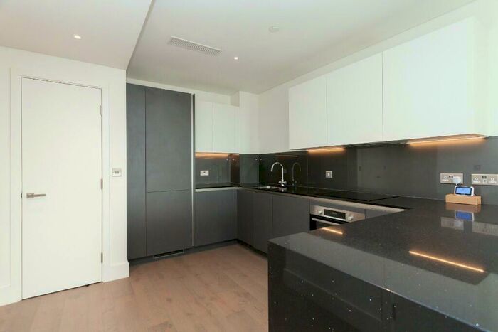 1 Bedroom Flat To Rent In Gartons Way, London, SW11