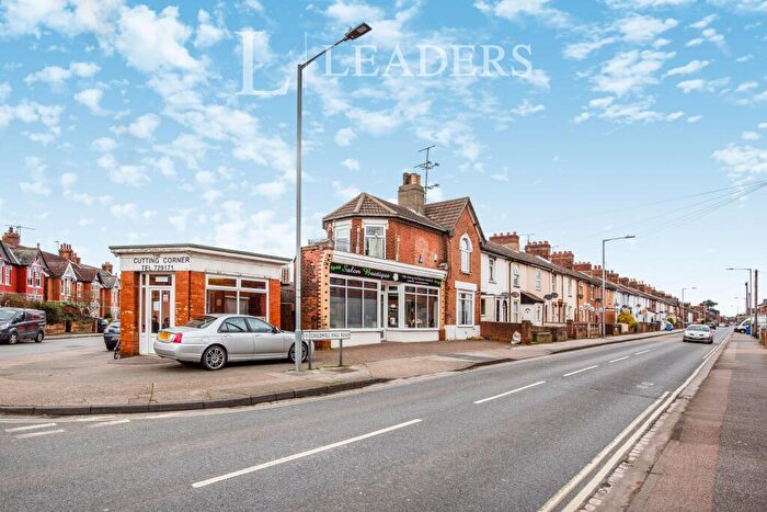 2 Bedroom Flat To Rent In Cauldwell Hall Road, Ipswich, IP4