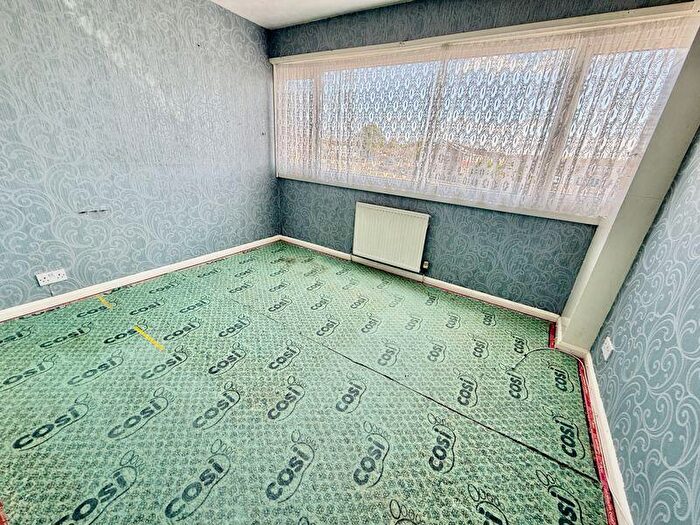 3 Bedroom Terraced House For Sale In Turnhouse Road, Castle Vale, Birmingham, B35