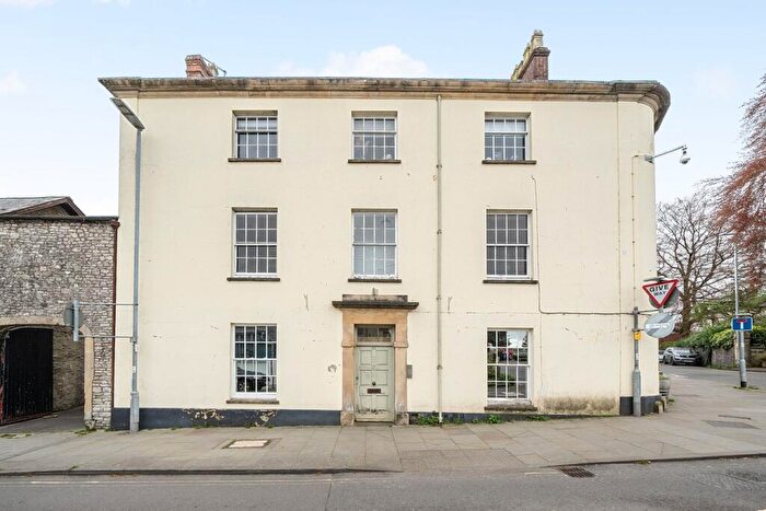 1 Bedroom Apartment For Sale In Shepton Mallet, BA4