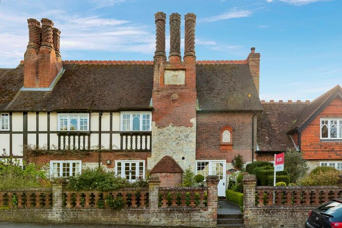 2 Bedroom Terraced House For Sale In Halton Village, Aylesbury, HP22