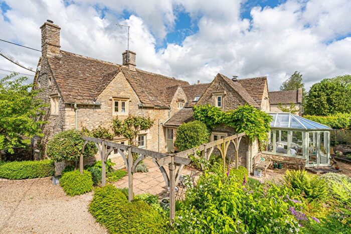 4 Bedroom Cottage For Sale In Brook End, Near Luckington, SN14