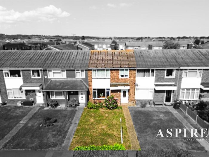 3 Bedroom Terraced House For Sale In Suffolk Walk, Canvey Island, SS8