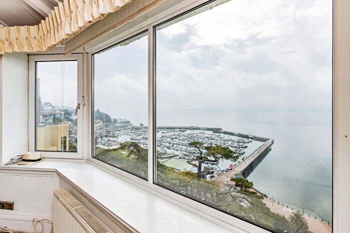 1 Bedroom Flat For Sale In Bay Fort Mansions, Torquay, Devon, TQ2